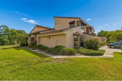 2318 Village Green Boulevard, Plant City, FL 33566 - Photo 3