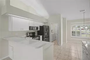 6208 Huntington Dr, Zephyrhills, FL 33542 - Photo 25
