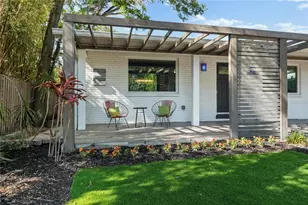 3027 Burlington Ave N, Saint Petersburg, FL 33713 - Photo 1