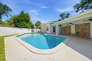 3042 Samara Dr, Tampa, FL 33618 - Photo 41