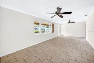 6074 28th Ave N, Saint Petersburg, FL 33710 - Photo 3