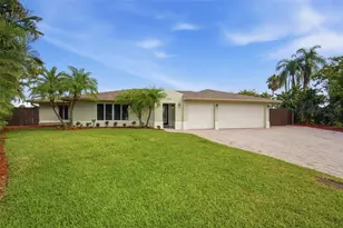 773 Kingston Ct, Apollo Beach, FL 33572 - Photo 7