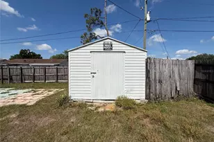 6035 10th St, Zephyrhills, FL 33542 - Photo 23