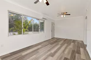 4939 Haines Rd N, Saint Petersburg, FL 33714 - Photo 3