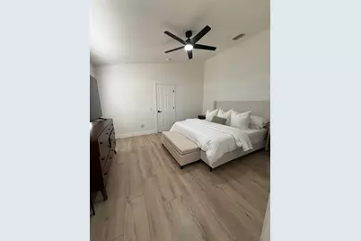 12124 Colonial Estates Lane, Riverview, FL 33579 - Photo 17