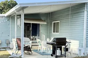 34642 Sweetpea Ln Ln, Zephyrhills, FL 33541 - Photo 23