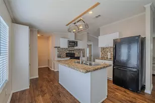 8471 Fantasia Park Way, Riverview, FL 33578 - Photo 15