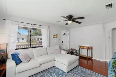 2850 15th Avenue N, Saint Petersburg, FL 33713 - Photo 3