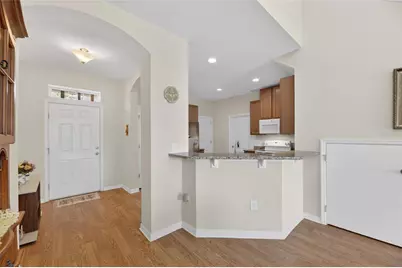 2130 Broadway View Avenue, Brandon, FL 33510 - Photo 13
