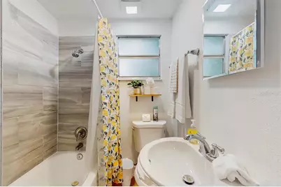 4214 W Ohio Avenue, Tampa, FL 33614 - Photo 9