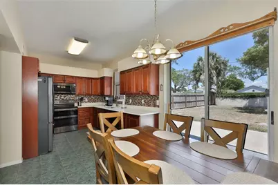 11216 Scotchwood Drive, Riverview, FL 33579 - Photo 5