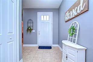 10923 Pond Pine Dr, Riverview, FL 33569 - Photo 3