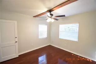 2801 Sanders Dr, Tampa, FL 33611 - Photo 19