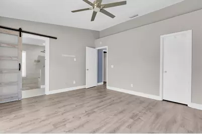 9735 Cypress Shadow Avenue, Tampa, FL 33647 - Photo 15