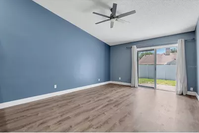9735 Cypress Shadow Avenue, Tampa, FL 33647 - Photo 19