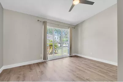 9735 Cypress Shadow Avenue, Tampa, FL 33647 - Photo 25