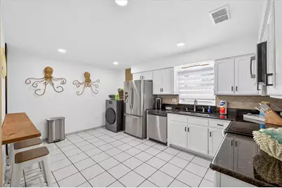 8902 N Hamner Avenue, Tampa, FL 33604 - Photo 11