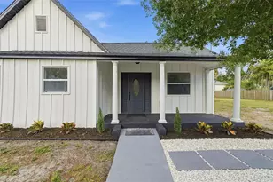 7408 S Elliott St, Tampa, FL 33616 - Photo 9