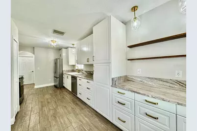13014 Fennway Ridge Drive, Riverview, FL 33579 - Photo 9