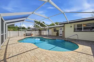 9718 N Oregon Ave, Tampa, FL 33612 - Photo 37
