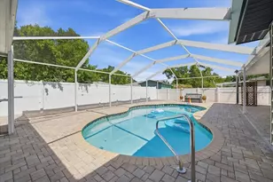9718 N Oregon Ave, Tampa, FL 33612 - Photo 3