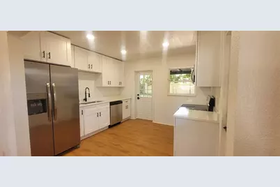 6023 Flora Terrace, Apollo Beach, FL 33572 - Photo 3