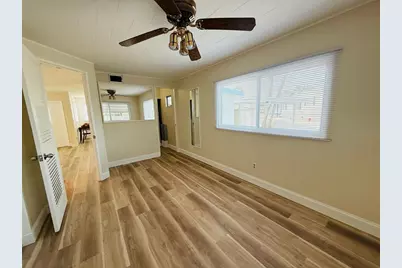 4851 W Gandy Boulevard #B7L13, Tampa, FL 33611 - Photo 15