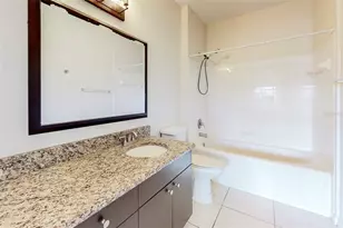 4304 Bayside Village Dr, Tampa, FL 33615 - Photo 15