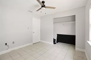 1702 Birchwood Cir, Leesburg, FL 34748 - Photo 13