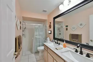 3822 Cardenal Ave, Sun City Center, FL 33573 - Photo 19