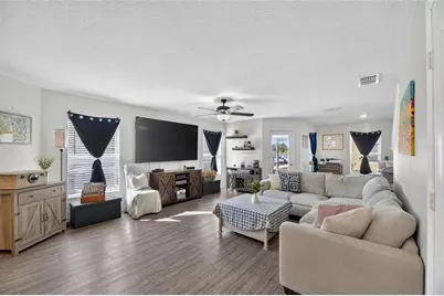 5335 New Friendship Place, Tampa, FL 33619 - Photo 7