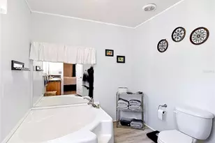 40949 Jerry Rd, Zephyrhills, FL 33540 - Photo 25