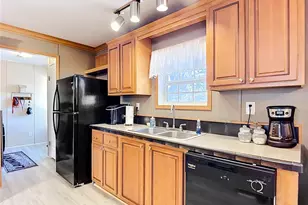 40949 Jerry Rd, Zephyrhills, FL 33540 - Photo 17