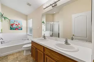 30816 Midtown Ct, Wesley Chapel, FL 33545 - Photo 31