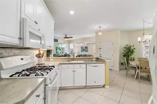 2011 Sifield Greens Way, Sun City Center, FL 33573 - Photo 23