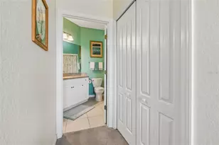 2011 Sifield Greens Way, Sun City Center, FL 33573 - Photo 35