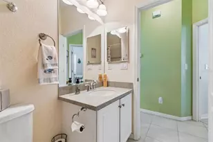 2011 Sifield Greens Way, Sun City Center, FL 33573 - Photo 43