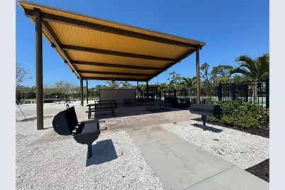 10527 Curving Creek Loop, Parrish, FL 34219 - Photo 7