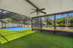 16104 Country Crossing Dr, Tampa, FL 33624 - Photo 19