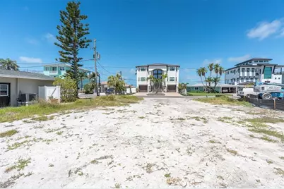 575 Crystal Drive, Madeira Beach, FL 33708 - Photo 11