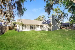 2624 Bridle Dr, Plant City, FL 33566 - Photo 15