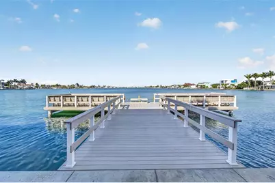 5555 Gulf Boulevard #402, Saint Pete Beach, FL 33706 - Photo 23