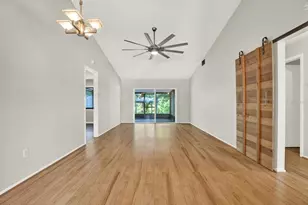 12320 Witheridge Dr, Tampa, FL 33624 - Photo 3