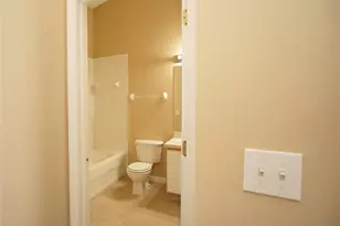 6252 Osprey Lake Cir, Riverview, FL 33578 - Photo 11