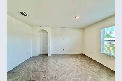 9098 Forge Breeze Loop, Wesley Chapel, FL 33545 - Photo 17
