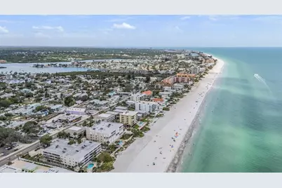 1500 Gulf Boulevard #204B, Indian Rocks Beach, FL 33785 - Photo 11