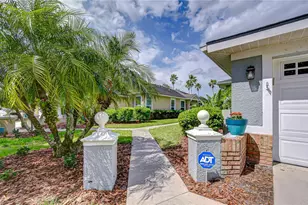 9815 Gingerwood Dr, Tampa, FL 33626 - Photo 15