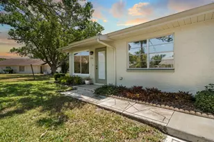 330 Gloucester Blvd, Sun City Center, FL 33573 - Photo 31