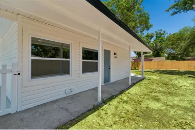 4221 Empire Place, Tampa, FL 33610 - Photo 41