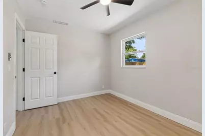 4221 Empire Place, Tampa, FL 33610 - Photo 37